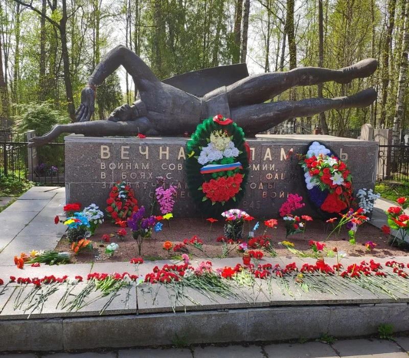 Усть-Ижорское кладбище